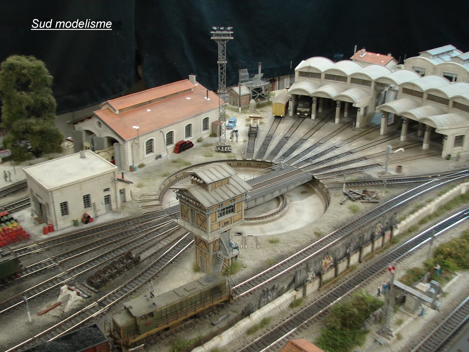Pont Tournant Pour Train Miniature échelle HO, Neuf Sous Emballage