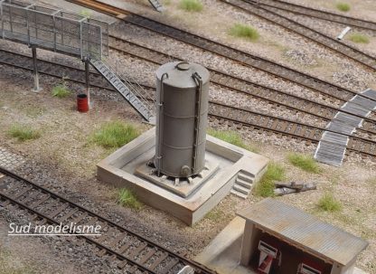 HO: Cuve a gas-oil avec bac de rétention